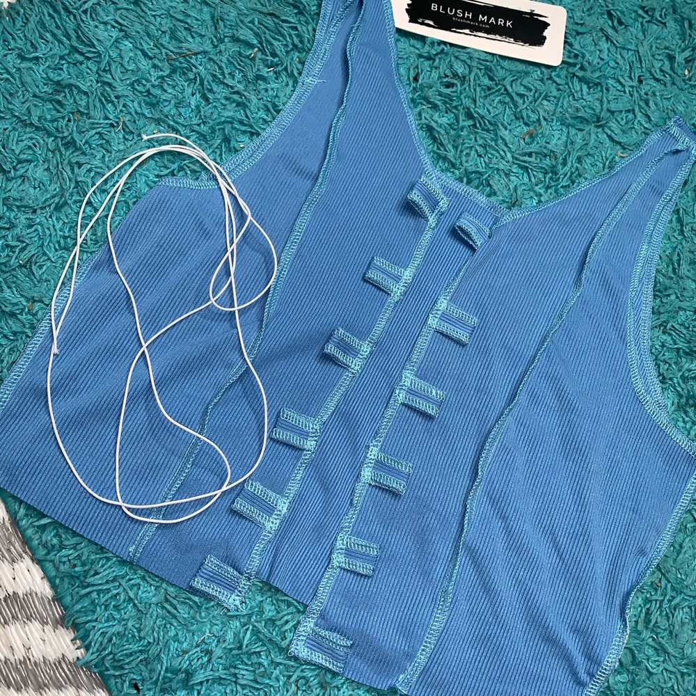 Blue open front top
